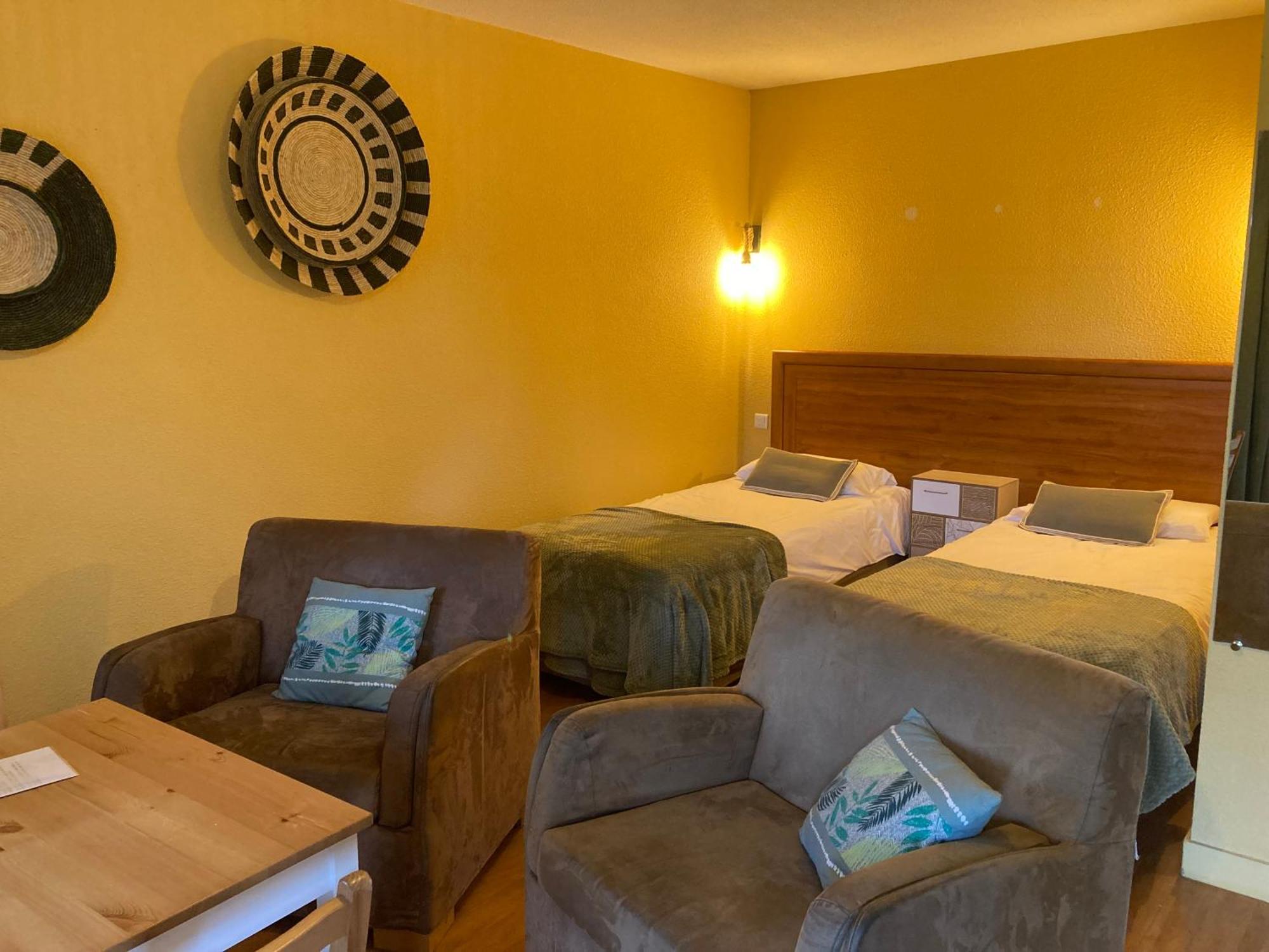 Logis Auberge De Launay Limeray Exterior photo